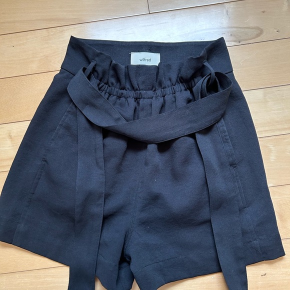 Wilfred paperbag short - Picture 2 of 3